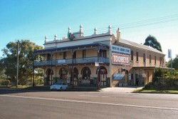 Caledonia Hotel - Great Ocean Road Tourism 0