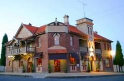 Abermain Hotel - Great Ocean Road Tourism 0