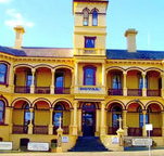 The Queenscliff Historic Royal Hotel - Great Ocean Road Tourism