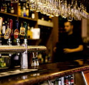 Robert Burns Hotel - Great Ocean Road Tourism