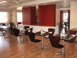 Cafe 196 - Ambassador Hotel - Great Ocean Road Tourism 2