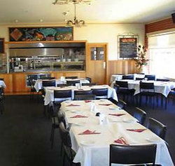 Allansford Hotel - Great Ocean Road Tourism 3