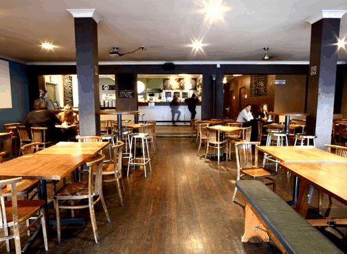 Debacle - Great Ocean Road Tourism 1