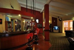 Newman Hotel Motel - Great Ocean Road Tourism 1