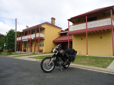 Commercial Hotel - Great Ocean Road Tourism 1