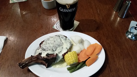 Commercial Hotel - Great Ocean Road Tourism 3