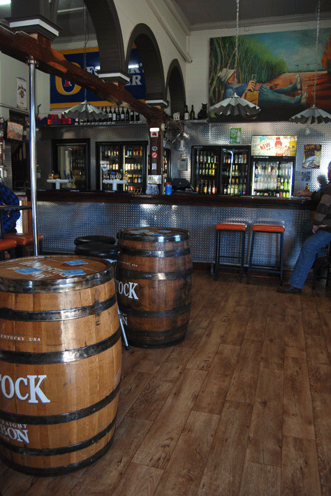 Grand Hotel - Great Ocean Road Tourism 2