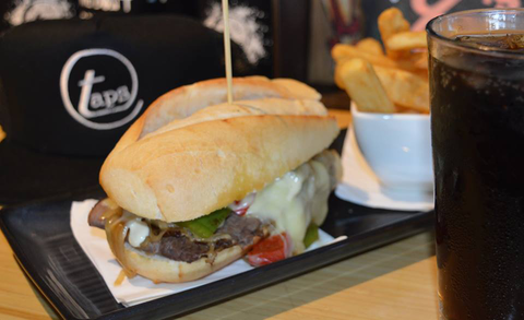 Taps @ Mooloolaba - Great Ocean Road Tourism 5