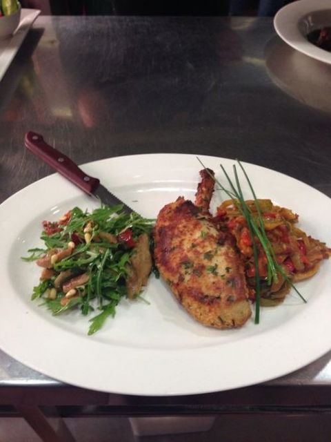 Edinburgh Hotel & Cellars - Great Ocean Road Tourism 0