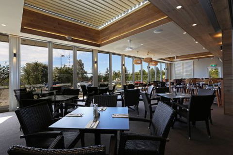 The Grovedale Hotel - Great Ocean Road Tourism 1