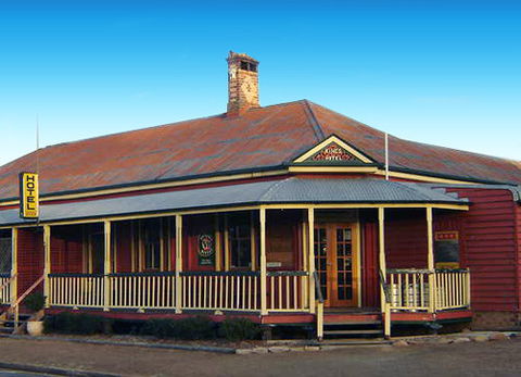 Maidenwell Hotel - Great Ocean Road Tourism 0