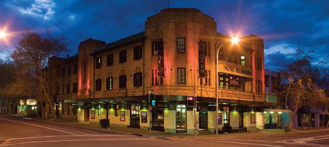 Badgingarra Tavern - Great Ocean Road Tourism 0