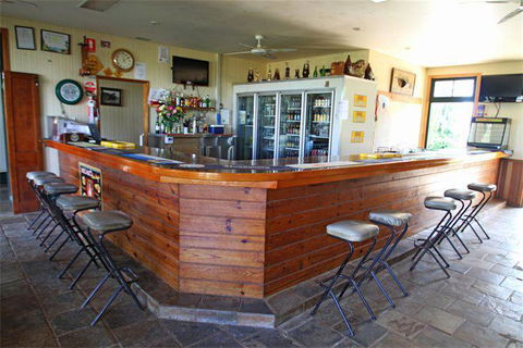 Garradunga Hotel - Great Ocean Road Tourism 0