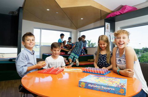 Hervey Bay RSL - Great Ocean Road Tourism 0