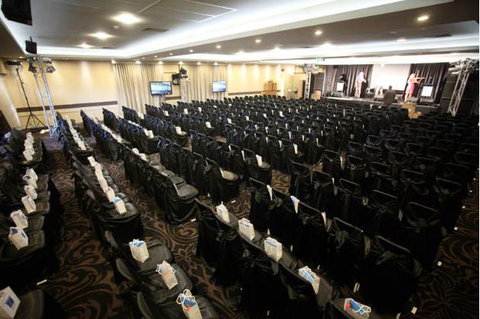 Hervey Bay RSL - Great Ocean Road Tourism 7