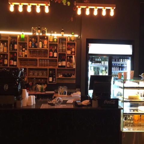 Alfresco Pizzeria & Wine Bar - Great Ocean Road Tourism 2