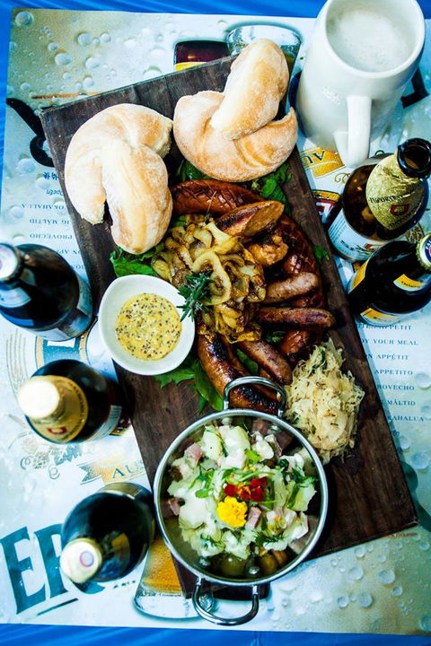 Denmans Beer Cafe - Great Ocean Road Tourism 4