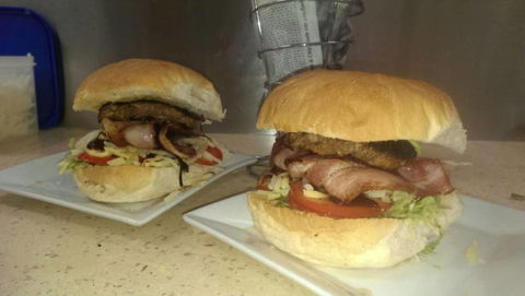 Glendon Street Cafe - Great Ocean Road Tourism 3