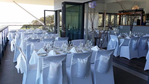 Lighthouse Beach Cafe - Great Ocean Road Tourism 0