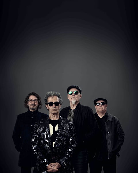 Choirboys: The Hits & 6-pack Of Bruce Springsteen - Great Ocean Road Tourism 0