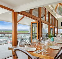Hemingway's Brewery Cairns Wharf - Great Ocean Road Tourism
