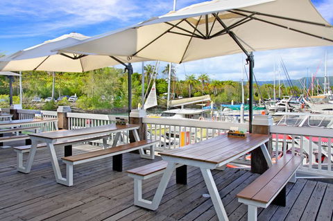 Hemingway's Brewery Port Douglas - Great Ocean Road Tourism 0