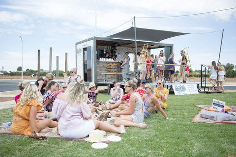Perricoota Pop And Pour Festival - Echuca Moama - Great Ocean Road Tourism 1