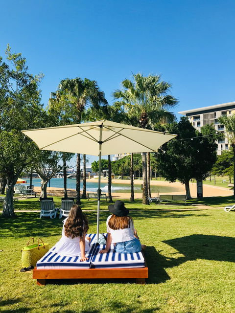 Waterfront Beach Club - Great Ocean Road Tourism 1