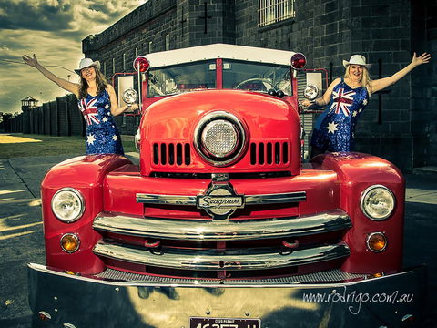 Aussie Rock Show The Retro Girls Club Boutique Hotel - Great Ocean Road Tourism 0