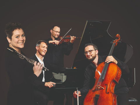 Eggner Trio And Diana Doherty - Great Ocean Road Tourism 0