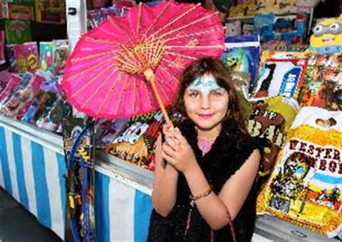 Kings Langley Village Fair - Great Ocean Road Tourism 0