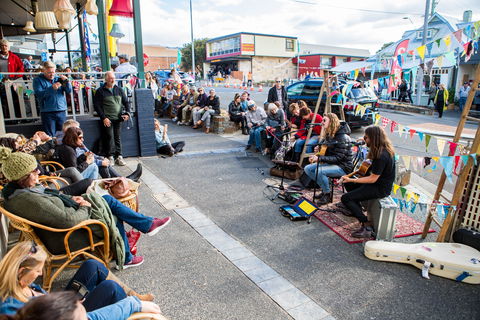 Live N Local In The Village - Great Ocean Road Tourism 1