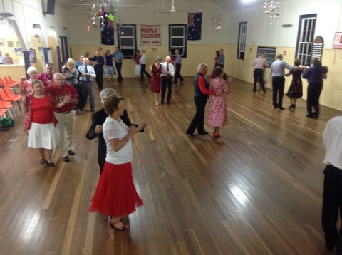 Old Time Dance - Great Ocean Road Tourism 0