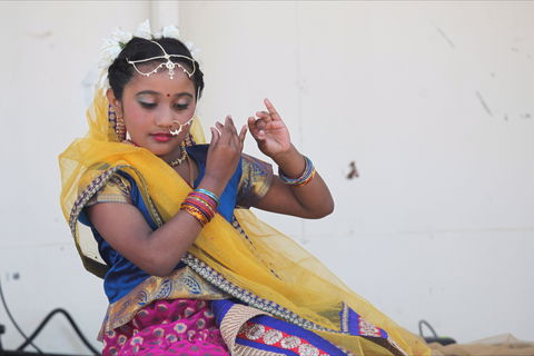 Griffith Spring Fest -  Multicultural Festival - Great Ocean Road Tourism 1