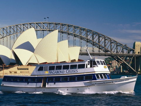NRL Grand Final Transfer With Vagabond Cruises - Great Ocean Road Tourism 0