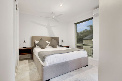 North Pier Hotel - Great Ocean Road Tourism 6