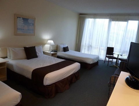 Frankston International - Great Ocean Road Tourism 6