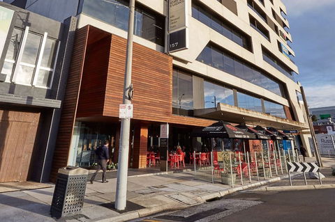 Melbourne Dandenong Central Apartment - Great Ocean Road Tourism 1