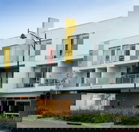 Mawson Lakes Hotel  Function Centre - Great Ocean Road Tourism