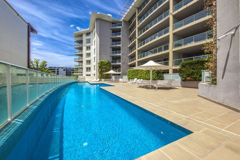 Pacific Suites Canberra - Great Ocean Road Tourism 3