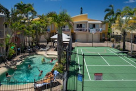 Coolum Beach Getaway Resort - Great Ocean Road Tourism 0