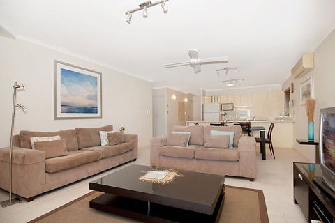 Offshore Noosa Resort - Great Ocean Road Tourism 5