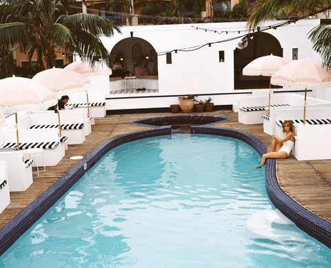 Komune - Gold Coast - Great Ocean Road Tourism 5