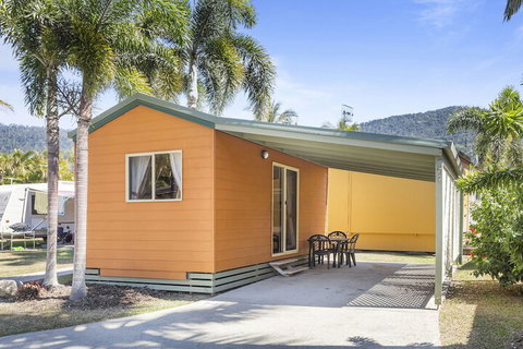 Tasman Holiday Parks - Airlie Beach - Great Ocean Road Tourism 4