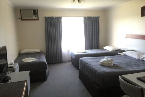 Warragul Views Motor Inn - Great Ocean Road Tourism 7