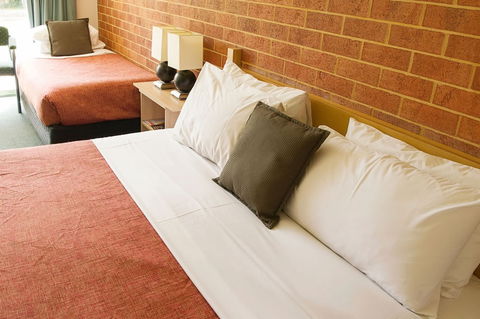 Rose Garden Motel - Great Ocean Road Tourism 6