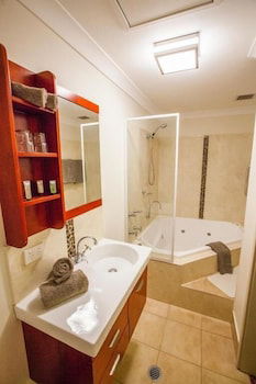 The Esplanade Hotel Port Hedland - Great Ocean Road Tourism 4