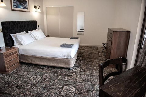 The Esplanade Hotel Port Hedland - Great Ocean Road Tourism 6