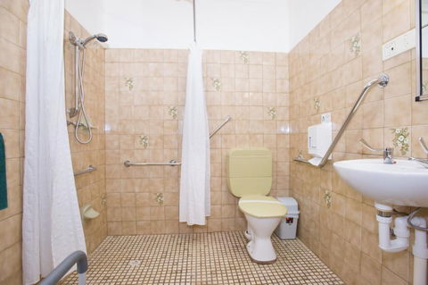 The Standpipe Golf Motor Inn - Great Ocean Road Tourism 4