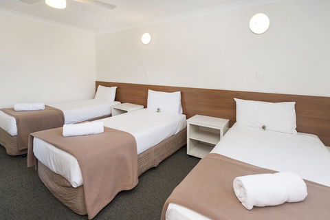 Sunshine Beach Resort - Great Ocean Road Tourism 5